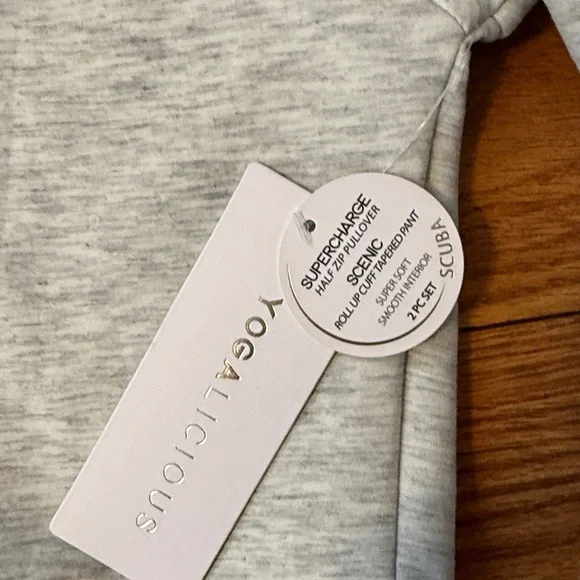 NWT Yogalicious Light Gray Jogger Set size M - Picture 4 of 5